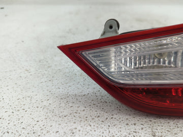 2011 Hyundai Sonata Passenger Right Side Deck Lid Mounted Tail Light