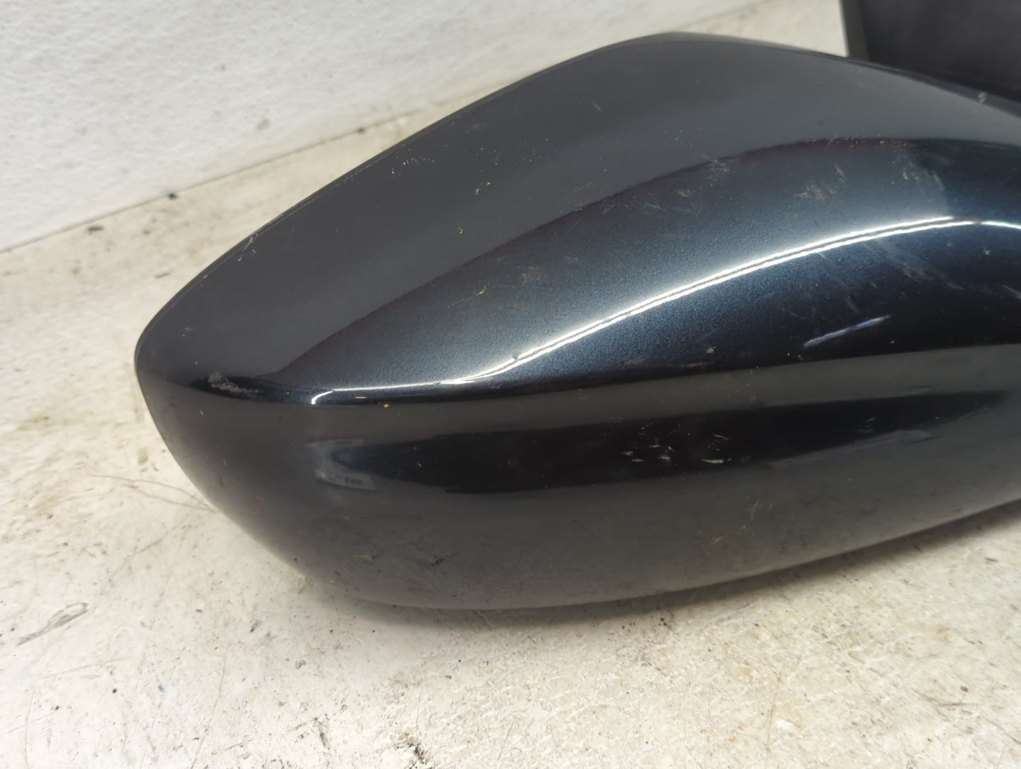 2011-2014 Hyundai Sonata Passenger Side View Mirror - Right Door Mirror OEM Used - Oemusedautoparts1.com