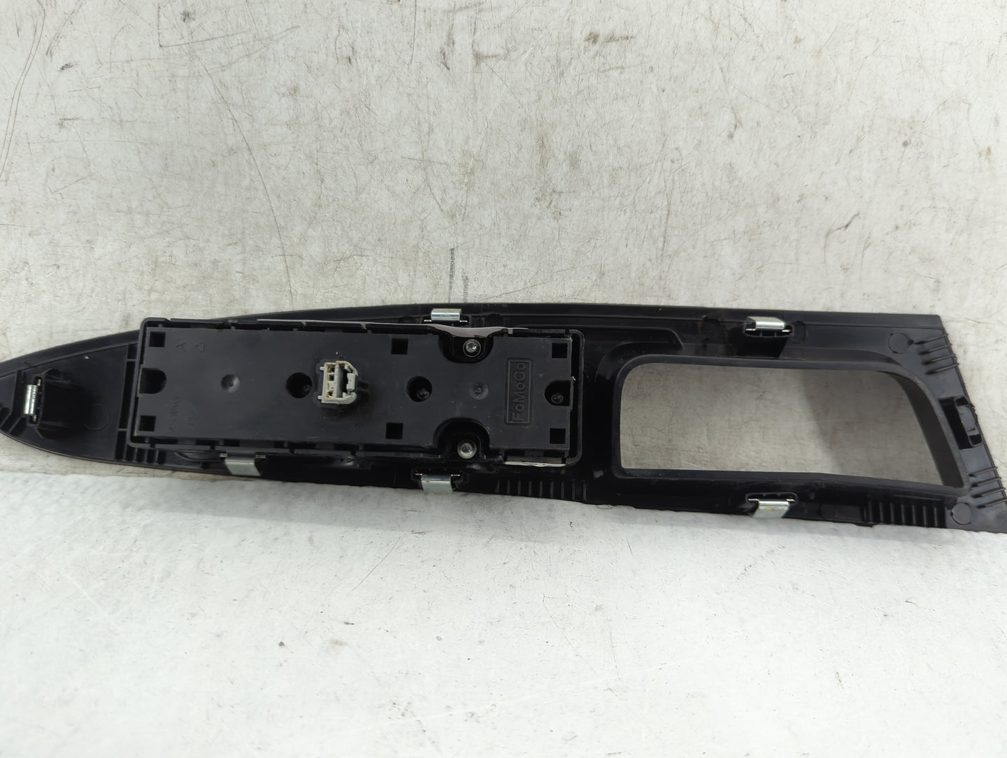 2013 Hyundai Sonata Master Power Window Switch Replacement Driver Side Left P/N:DG9T-14540-ACW Fits OEM Used Auto Parts - Oe
