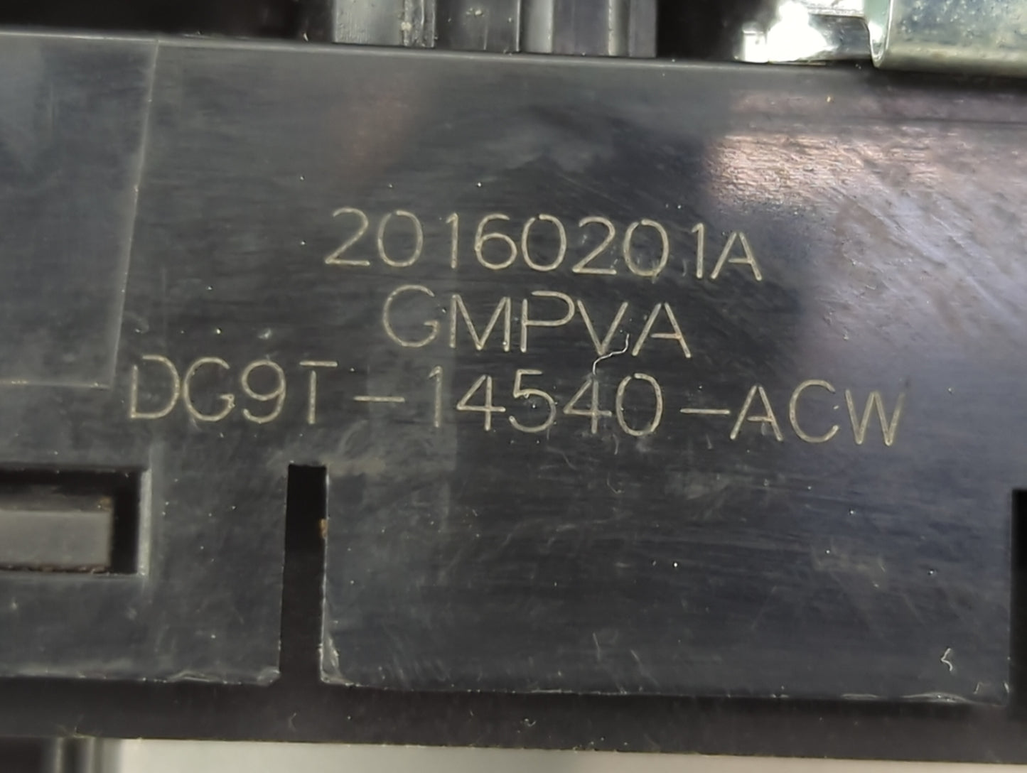 2013 Hyundai Sonata Master Power Window Switch Replacement Driver Side Left P/N:DG9T-14540-ACW Fits OEM Used Auto Parts - Oe