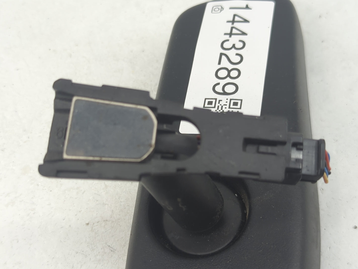 2011-2019 Hyundai Sonata Interior Rear View Mirror Replacement OEM P/N:026666 GNTX-1027 Fits OEM Used Auto Parts - Oemusedau