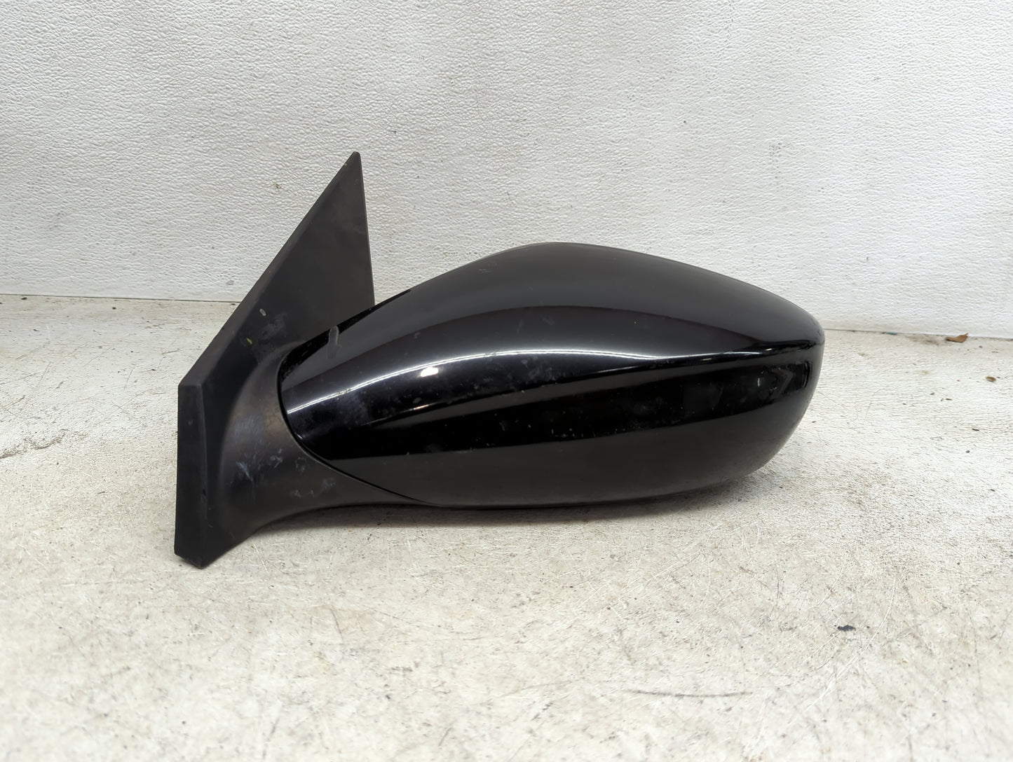 2011-2014 Hyundai Sonata Driver Side View Mirror - Left Door Mirror OEM Used - Oemusedautoparts1.com