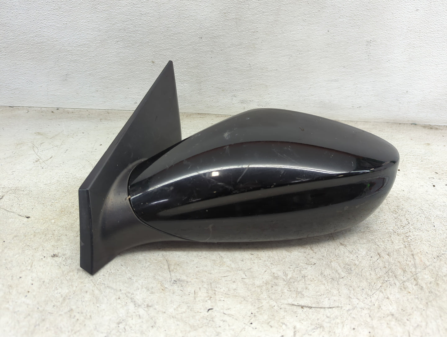 2011-2014 Hyundai Sonata Driver Side View Mirror - Left Door Mirror OEM Used - Oemusedautoparts1.com
