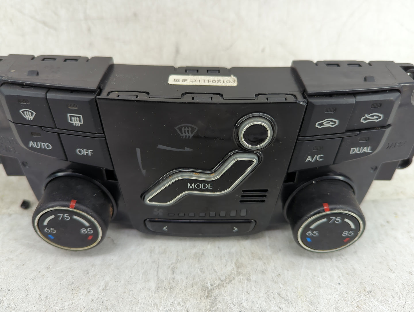 2011-2013 Hyundai Sonata Climate Control Module Temperature AC/Heater Replacement Fits Fits 2011 2012 2013 OEM Used Auto Par
