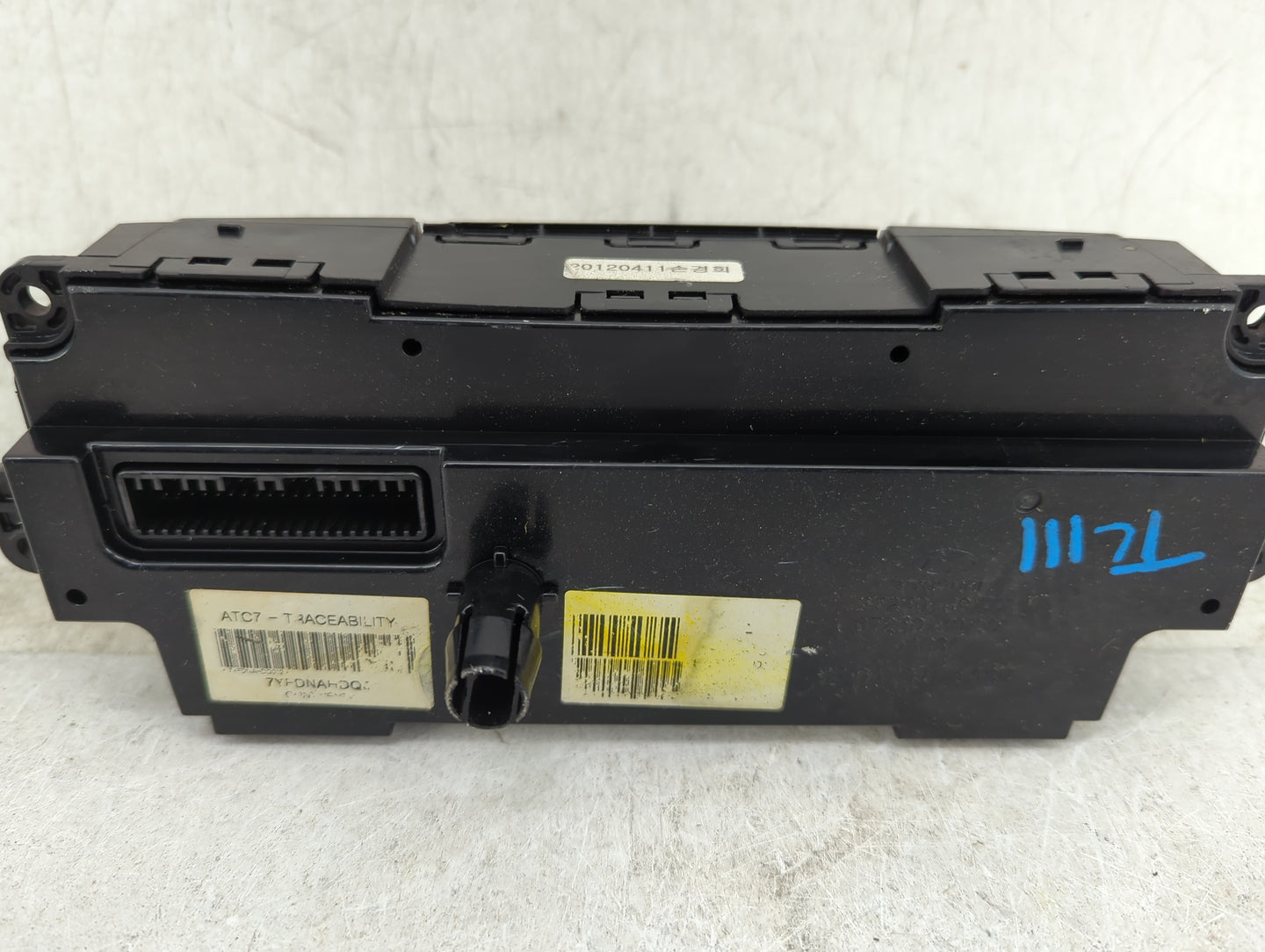 2011-2013 Hyundai Sonata Climate Control Module Temperature AC/Heater Replacement Fits Fits 2011 2012 2013 OEM Used Auto Par