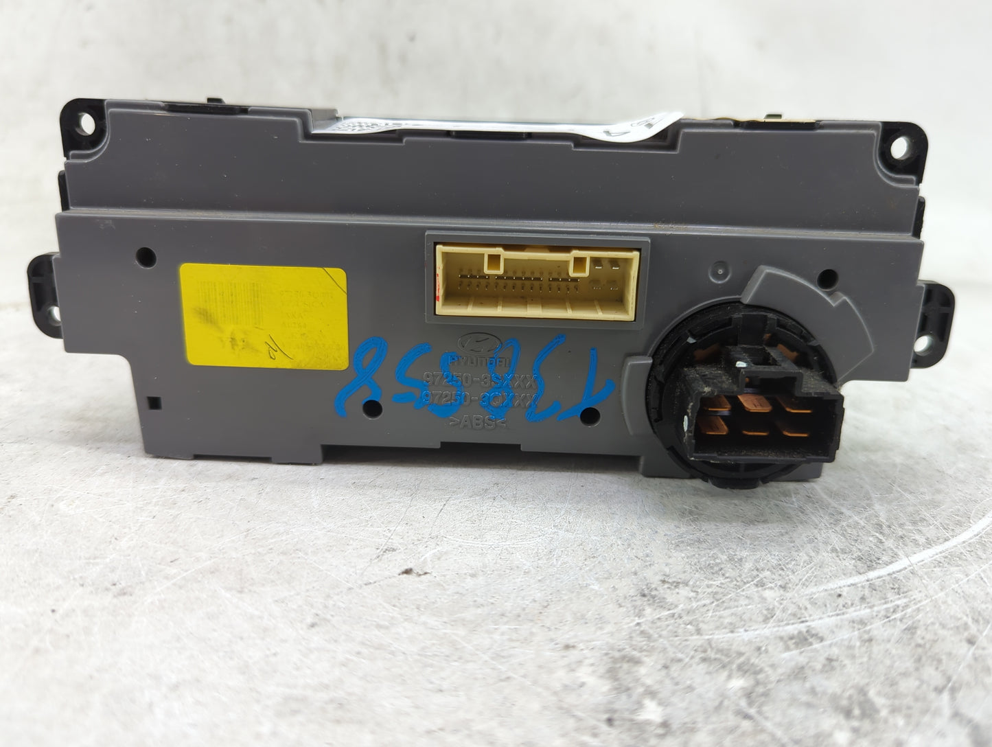 2011-2013 Hyundai Sonata Climate Control Module Temperature AC/Heater Replacement P/N:97250-3SXXX 97250-3QXXX Fits OEM Used 