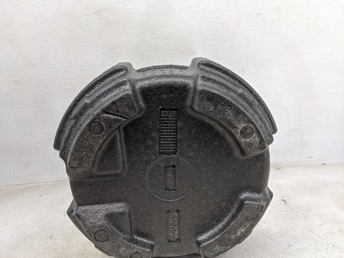 2013 Hyundai Sonata Spare Scissor Car Jack 1459122 - Oemusedautoparts1.com