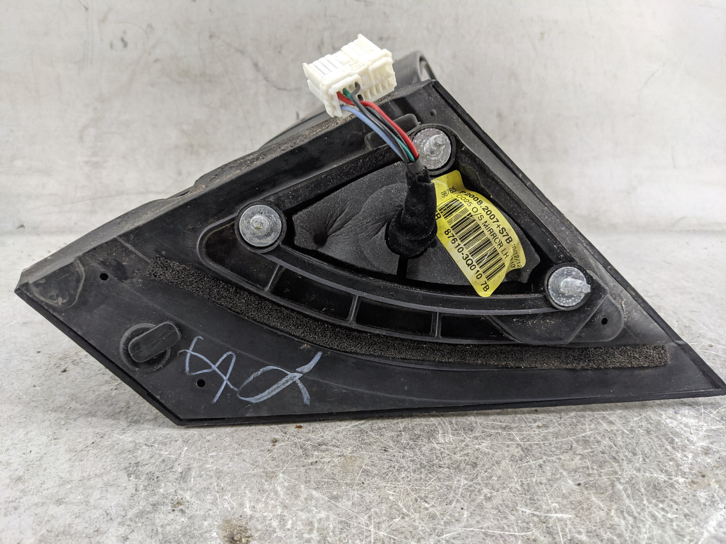 2011-2014 Hyundai Sonata Driver Side View Mirror - Left Door Mirror OEM Used - Oemusedautoparts1.com