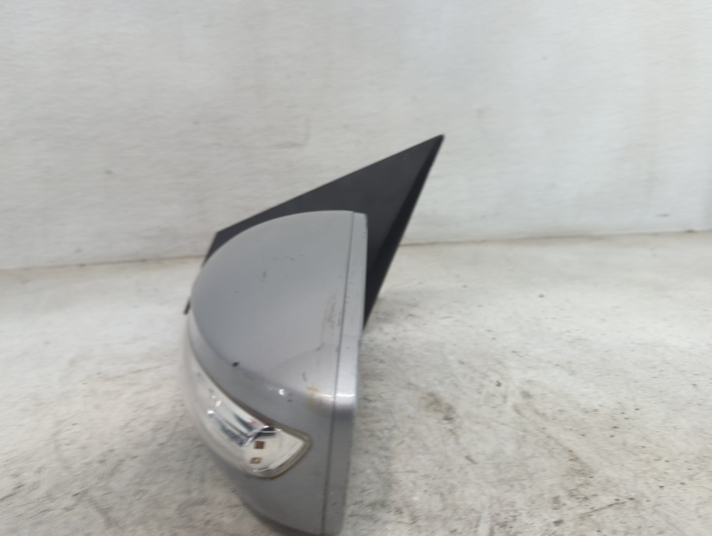 2011-2014 Hyundai Sonata Driver Side View Mirror - Left Door Mirror OEM Used - Oemusedautoparts1.com