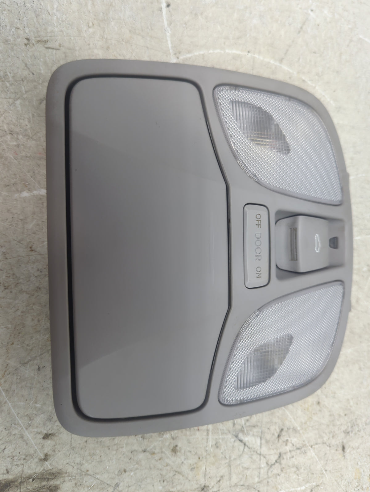2013 Hyundai Sonata Overhead Roof Console Gray - Oemusedautoparts1.com