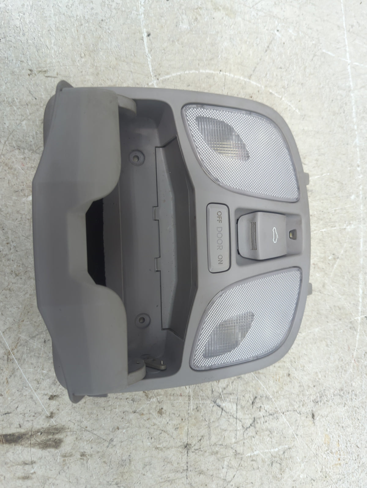 2013 Hyundai Sonata Overhead Roof Console Gray - Oemusedautoparts1.com