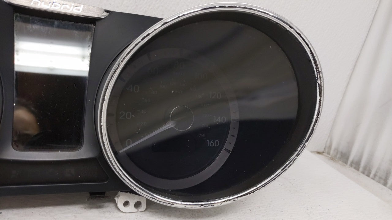 2011-2015 Hyundai Sonata Instrument Cluster Speedometer Gauges P/N:94001-4R003 Fits Fits 2011 2012 2013 2014 2015 OEM Used A