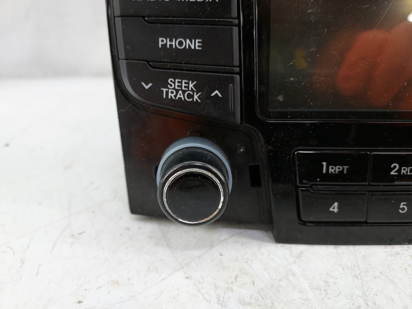 2012-2014 Hyundai Sonata Radio AM FM Cd Player Receiver Replacement P/N:961803Q700 96180-3Q700 Fits Fits 2012 2013 2014 OEM 