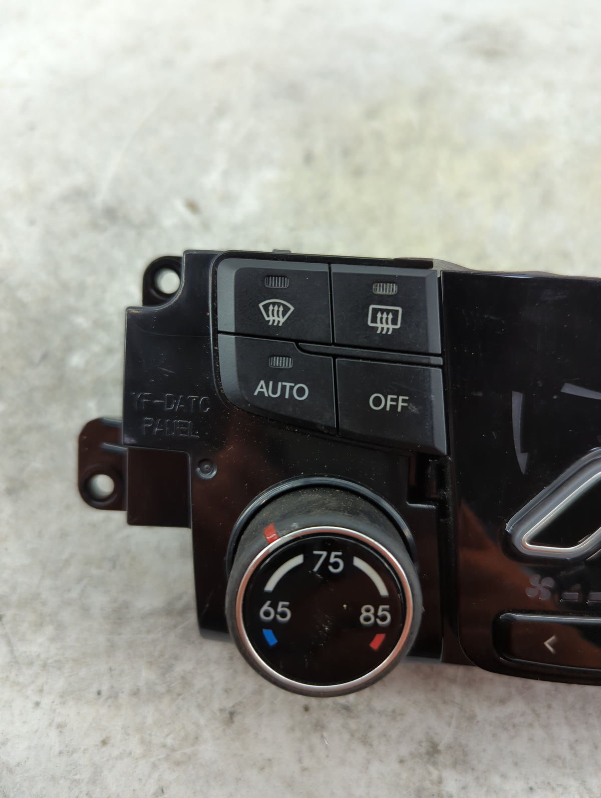 2011-2013 Hyundai Sonata Climate Control Module Temperature AC/Heater Replacement P/N:97250-3SXXX 97250-3QXXX Fits OEM Used 
