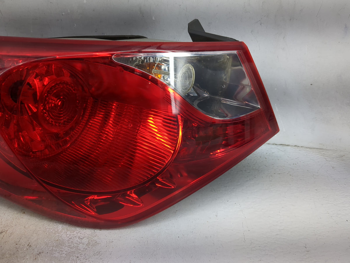 2011-2014 Hyundai Sonata Tail Light Assembly Driver Left OEM Fits Fits 2011 2012 2013 2014 OEM Used Auto Parts - Oemusedauto