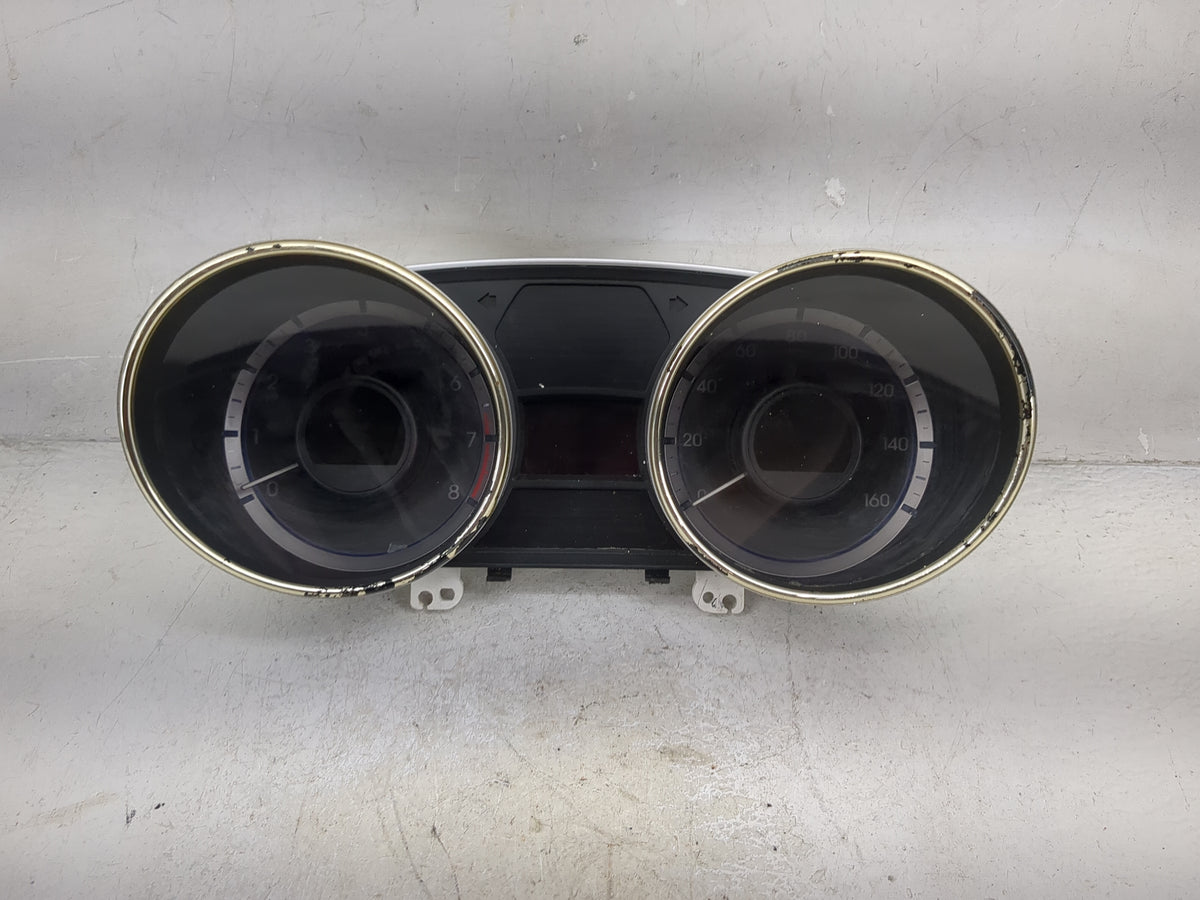 2011-2014 Hyundai Sonata Instrument Cluster Speedometer Gauges P/N:94001-3Q014 TN257470-3215 Miles:108K Fits OEM Used Auto P