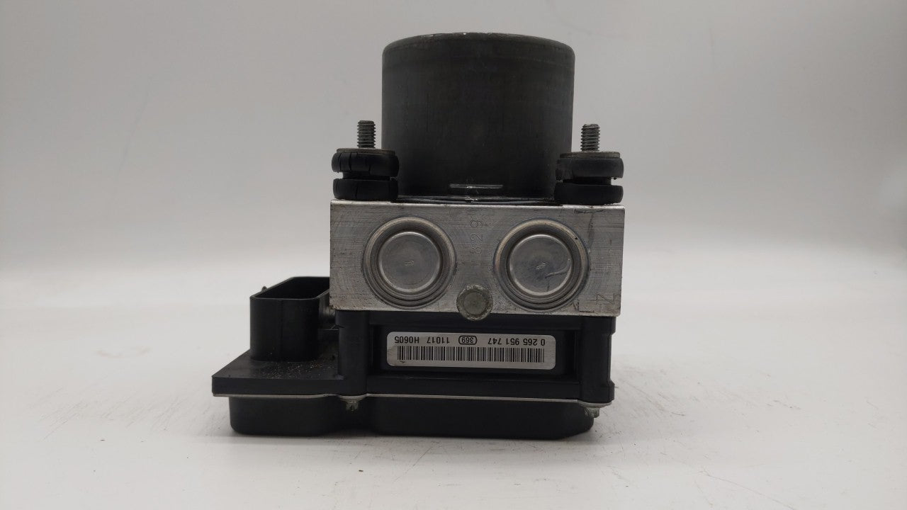 2011-2013 Hyundai Sonata ABS Pump Control Module Replacement P/N:58920-30500 58920-3Q500 Fits Fits 2011 2012 2013 OEM Used A