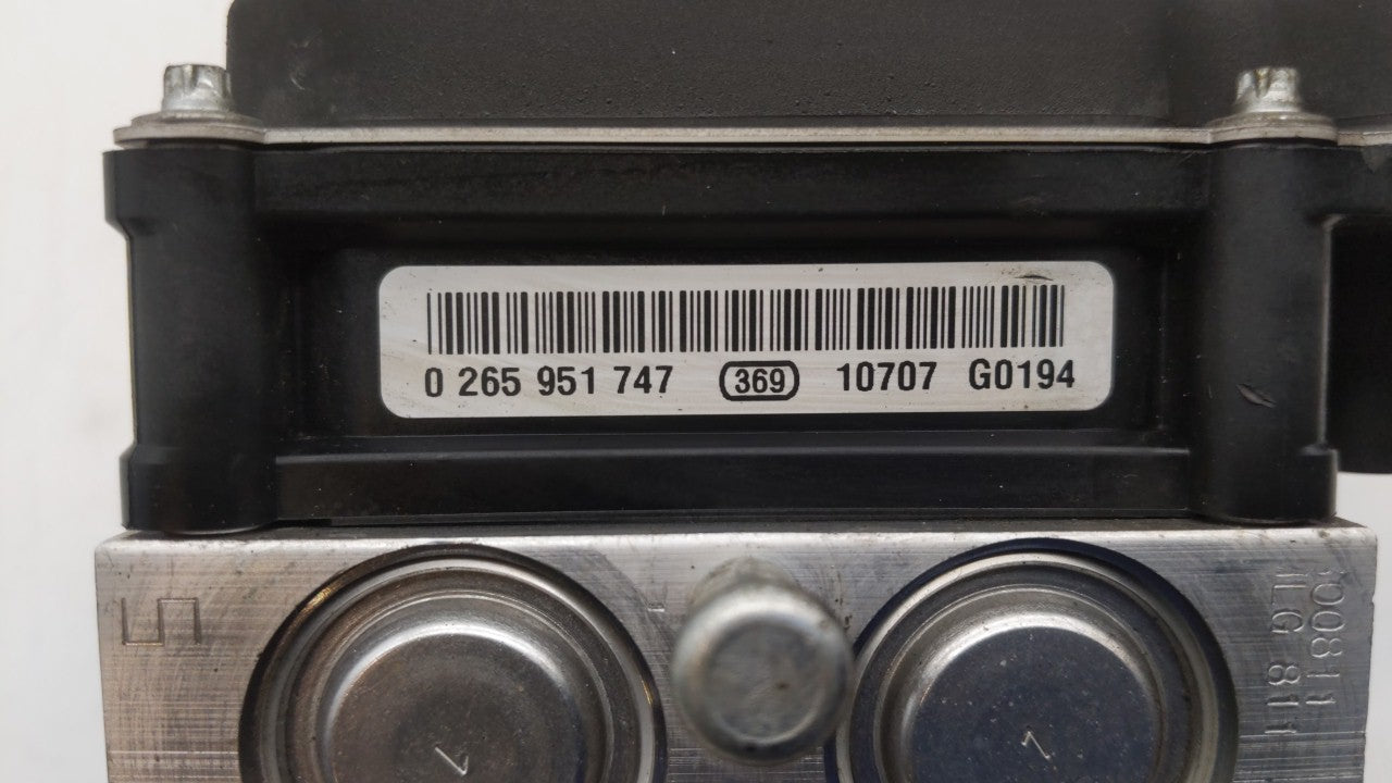 2011-2013 Hyundai Sonata ABS Pump Control Module Replacement P/N:58920-30500 58920-3Q500 Fits Fits 2011 2012 2013 OEM Used A
