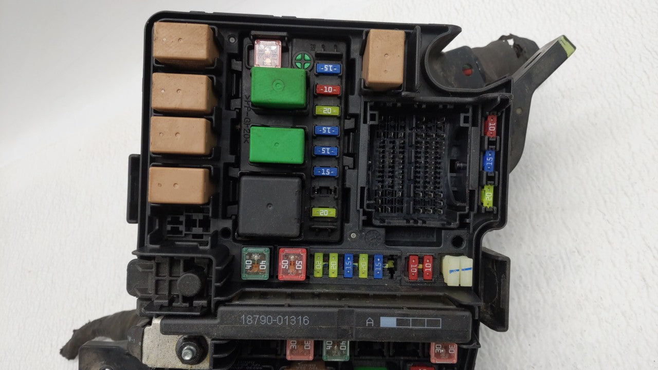 2011-2014 Hyundai Sonata Fusebox Fuse Box Panel Relay Module P/N:VS912003Q071MG VSQFHE2370F0175 Fits Fits 2011 2012 2013 201