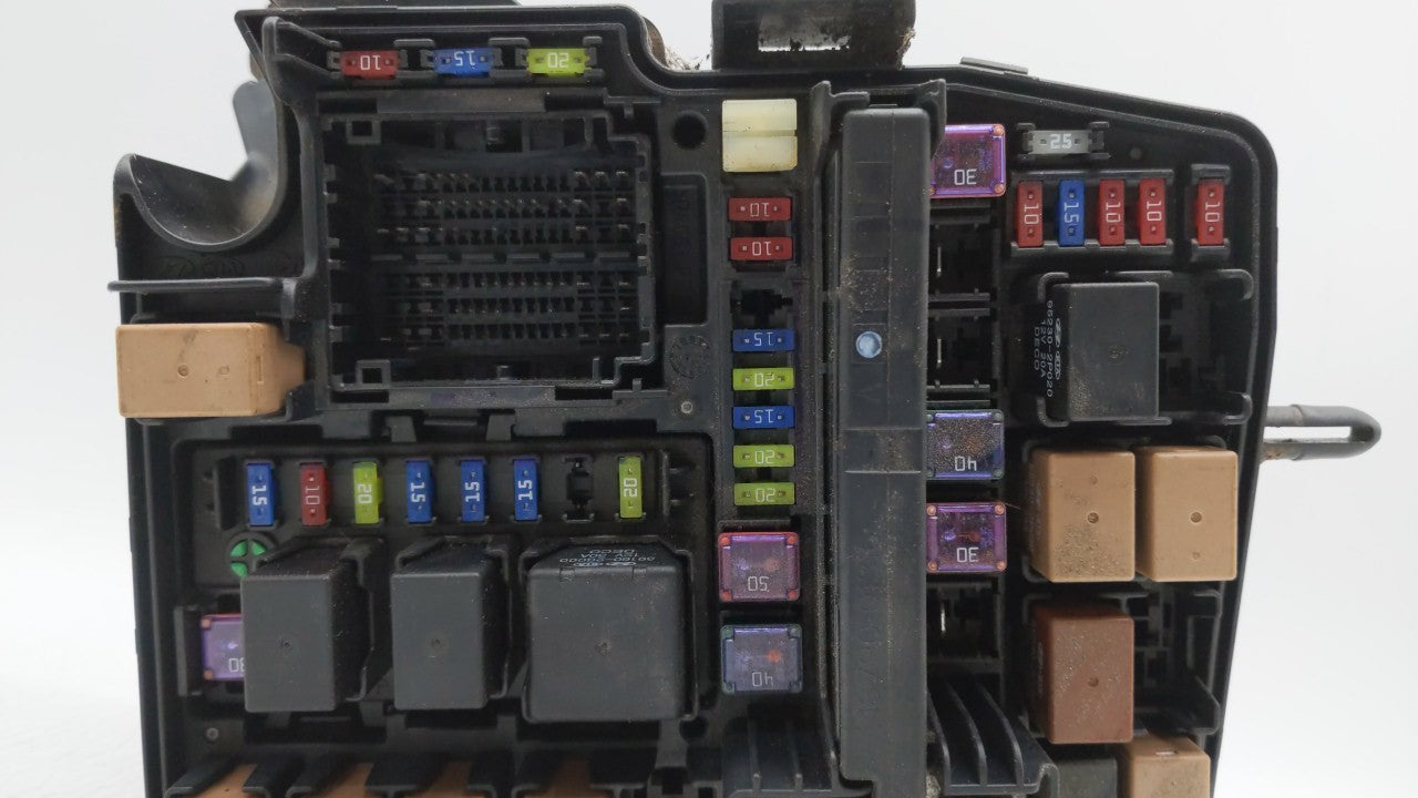 2011-2014 Hyundai Sonata Fusebox Fuse Box Panel Relay Module P/N:VS912003Q071MG VSQFHE2370F0175 Fits Fits 2011 2012 2013 201