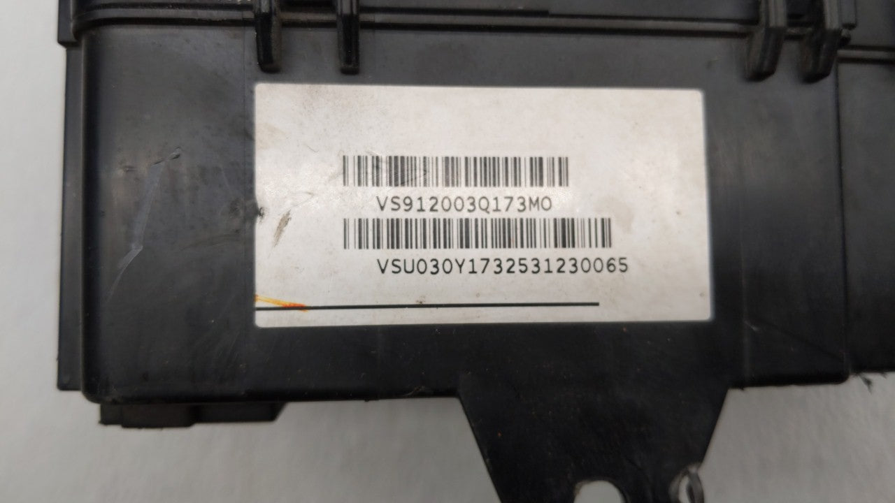 2011-2014 Hyundai Sonata Fusebox Fuse Box Panel Relay Module P/N:VS912003Q071MG VSQFHE2370F0175 Fits Fits 2011 2012 2013 201