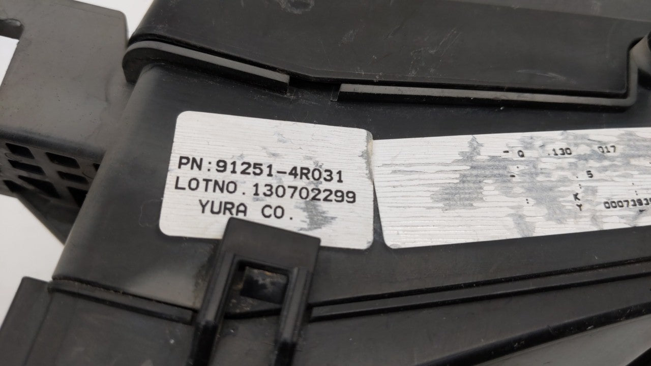 2013-2015 Hyundai Sonata Fusebox Fuse Box Panel Relay Module P/N:130830 1445 91251-4R031 Fits Fits 2013 2014 2015 OEM Used A