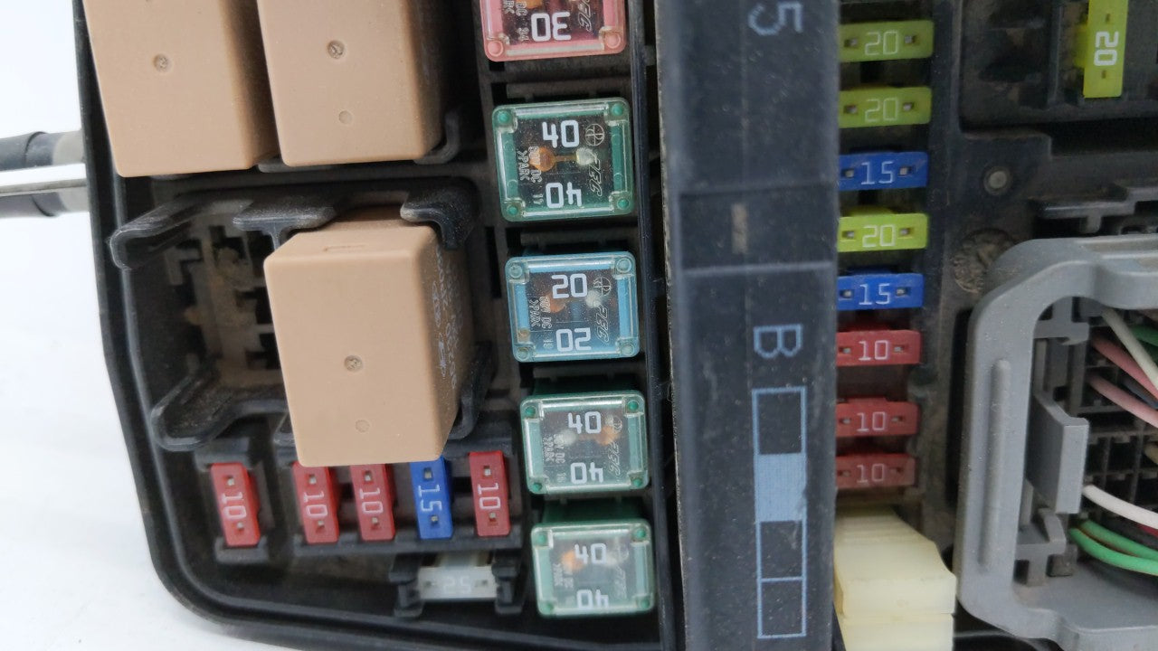 2013-2015 Hyundai Sonata Fusebox Fuse Box Panel Relay Module P/N:130830 1445 91251-4R031 Fits Fits 2013 2014 2015 OEM Used A