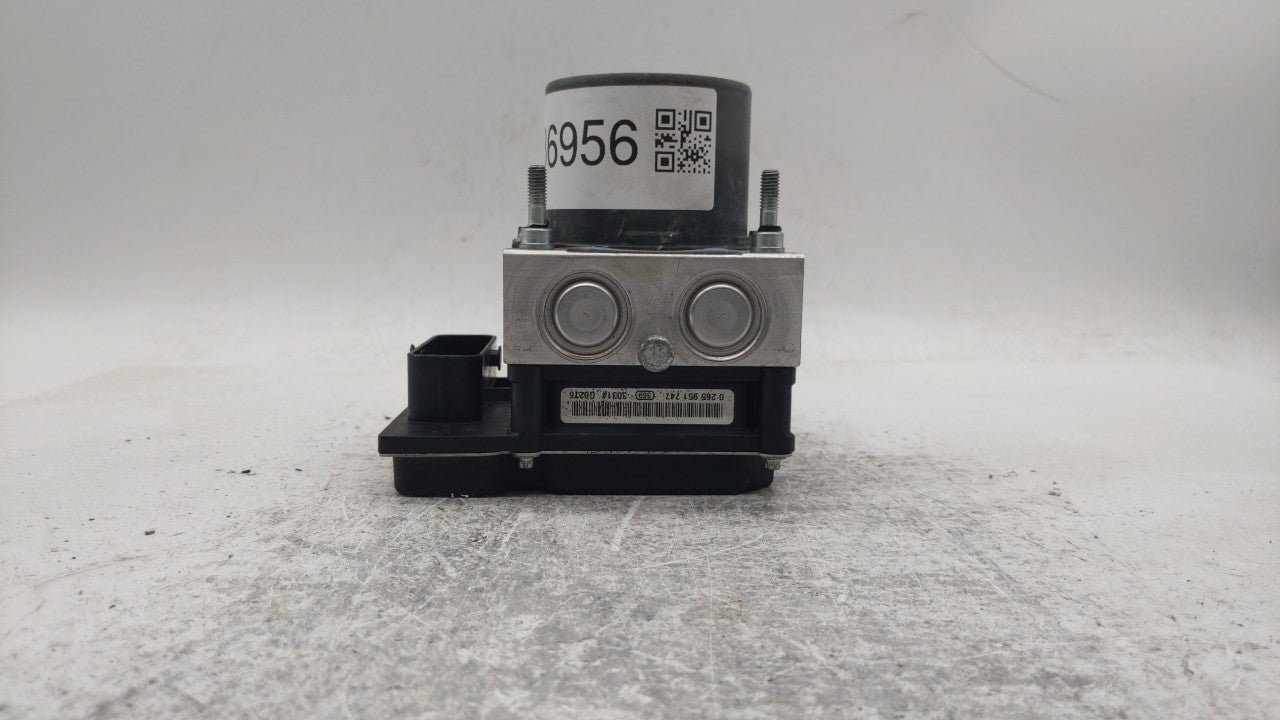 2011-2013 Hyundai Sonata ABS Pump Control Module Replacement P/N:58920-30500 58920-3Q500 Fits Fits 2011 2012 2013 OEM Used A