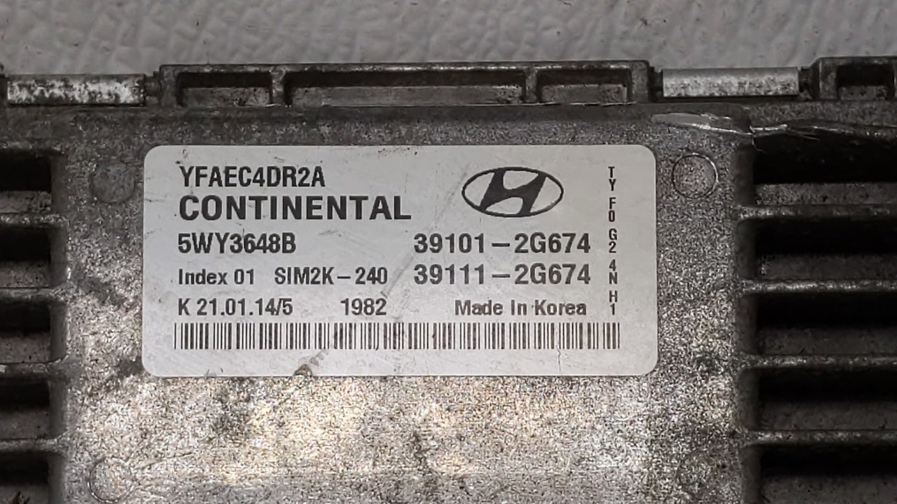 2011-2014 Hyundai Sonata PCM Engine Control Computer ECU ECM PCU OEM P/N:39101-2G661 39111-2G661 Fits Fits 2011 2012 2013 20