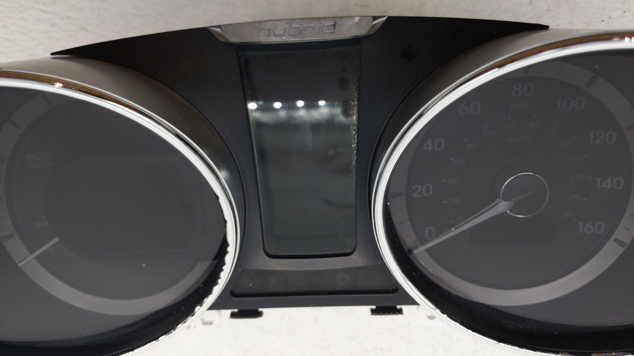 2011-2015 Hyundai Sonata Instrument Cluster Speedometer Gauges P/N:94001-4R003 Fits Fits 2011 2012 2013 2014 2015 OEM Used A