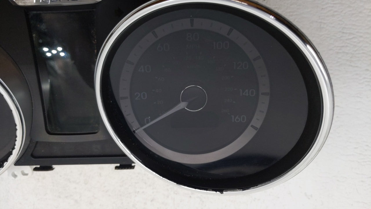 2011-2015 Hyundai Sonata Instrument Cluster Speedometer Gauges P/N:94001-4R003 Fits Fits 2011 2012 2013 2014 2015 OEM Used A