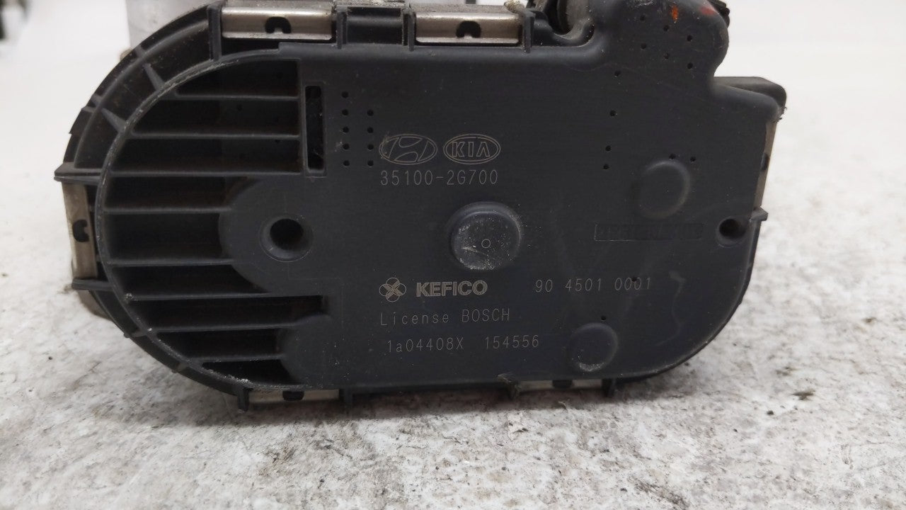 2011-2014 Hyundai Sonata Throttle Body P/N:35100-2G700 Fits Fits 2011 2012 2013 2014 2015 2016 OEM Used Auto Parts - Oemused