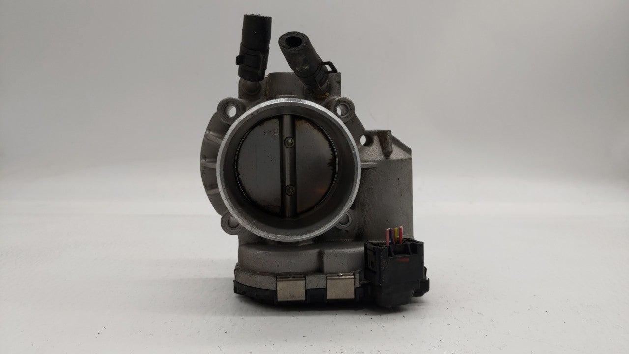 2011-2014 Hyundai Sonata Throttle Body P/N:35100-2G710 Fits Fits 2011 2012 2013 2014 2015 2016 OEM Used Auto Parts - Oemused