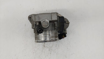 2011-2014 Hyundai Sonata Throttle Body P/N:35100-2G700 Fits Fits 2011 2012 2013 2014 2015 2016 OEM Used Auto Parts