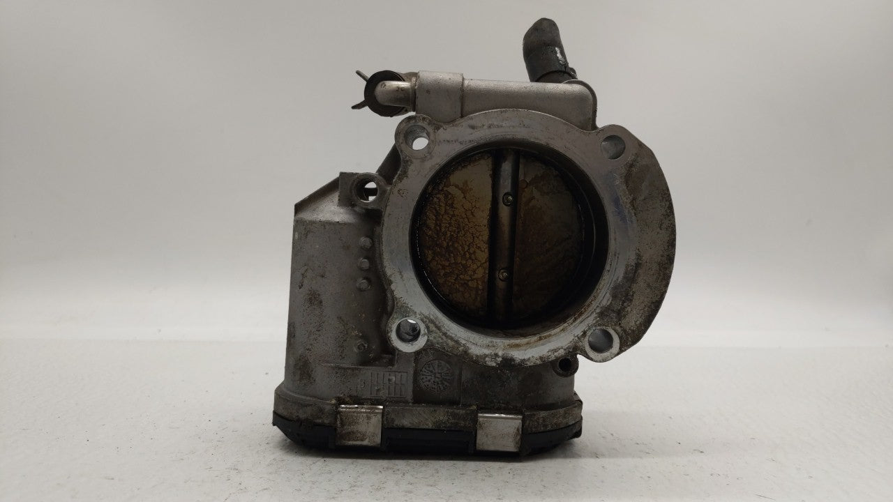 2011-2014 Hyundai Sonata Throttle Body P/N:35100-2G700 Fits Fits 2011 2012 2013 2014 2015 2016 OEM Used Auto Parts - Oemused