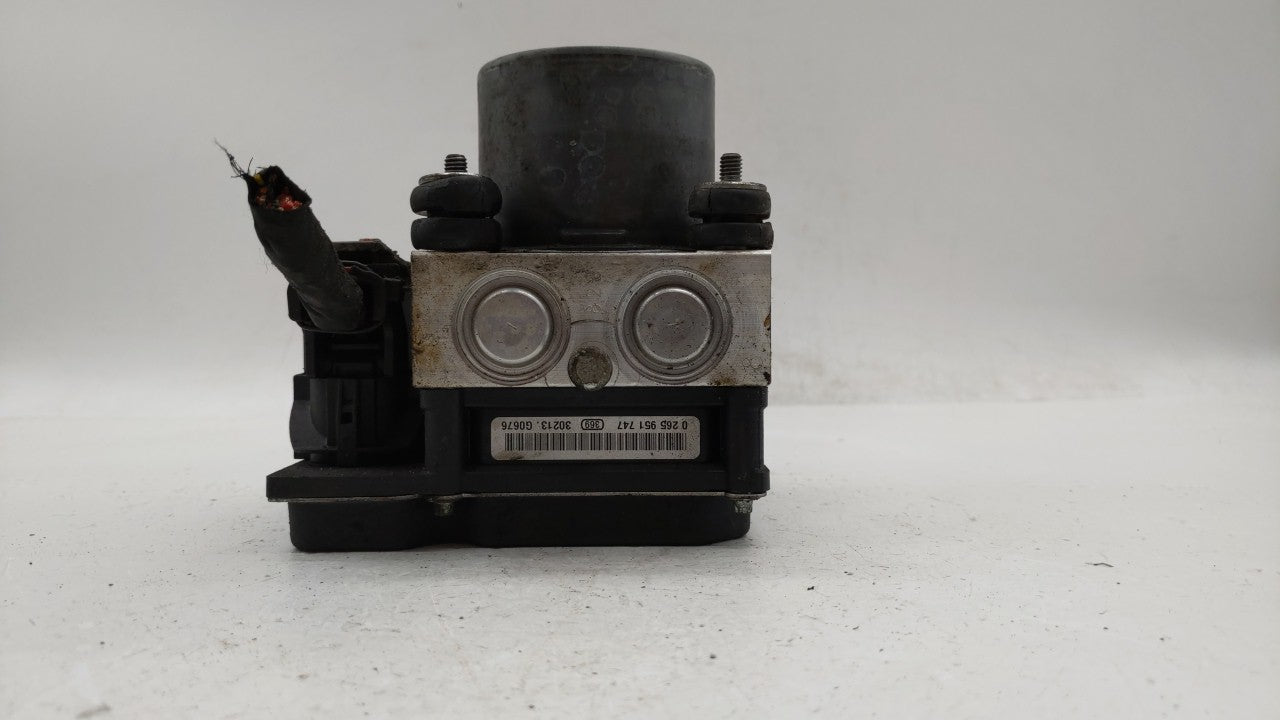 2011-2013 Hyundai Sonata ABS Pump Control Module Replacement P/N:58920-3Q500 Fits Fits 2011 2012 2013 OEM Used Auto Parts - 