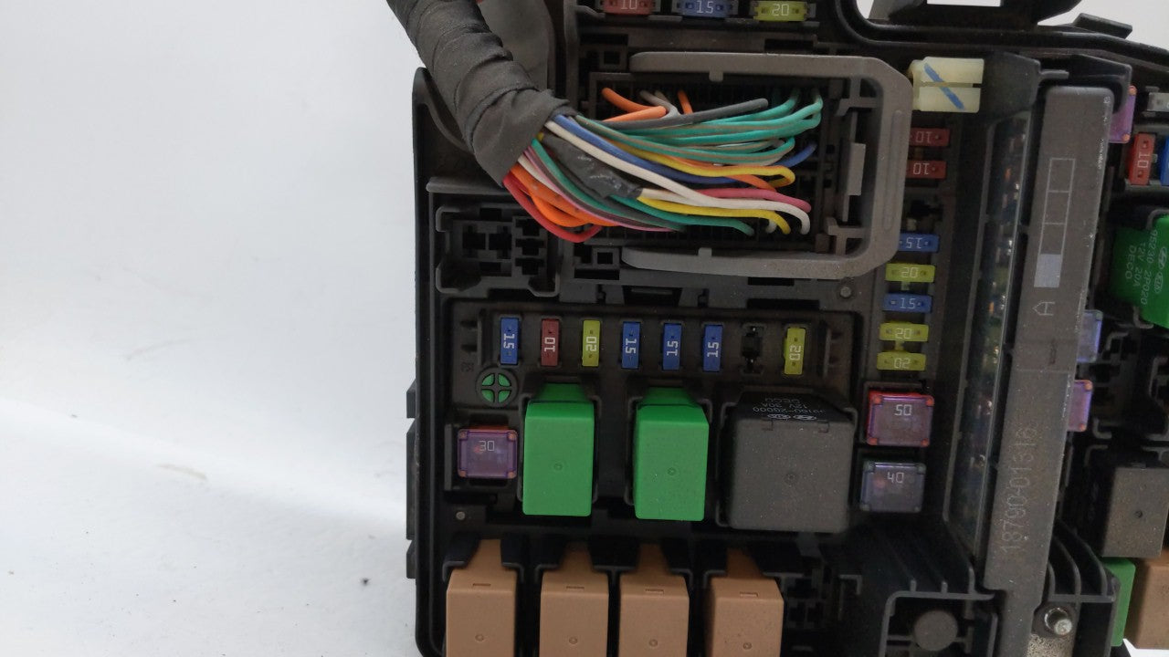 2011-2014 Hyundai Sonata Fusebox Fuse Box Panel Relay Module P/N:VS912003Q071MG VSQFHE2370F0175 Fits Fits 2011 2012 2013 201