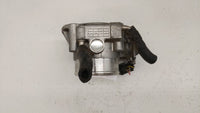 2011-2015 Hyundai Sonata Throttle Body P/N:35100-2G800 Fits Fits 2011 2012 2013 2014 2015 2016 OEM Used Auto Parts - Oemused
