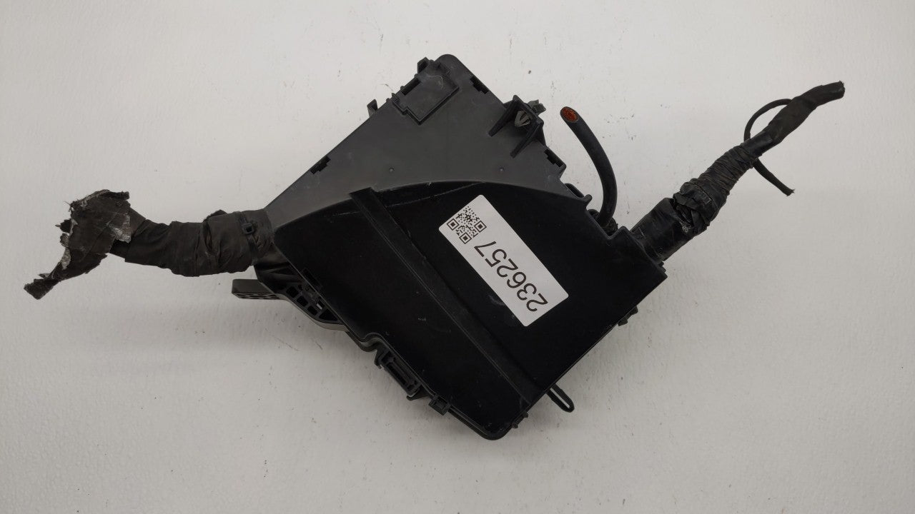 2011-2014 Hyundai Sonata Fusebox Fuse Box Panel Relay Module P/N:VS912003Q071MG VSQFHE2370F0175 Fits Fits 2011 2012 2013 201