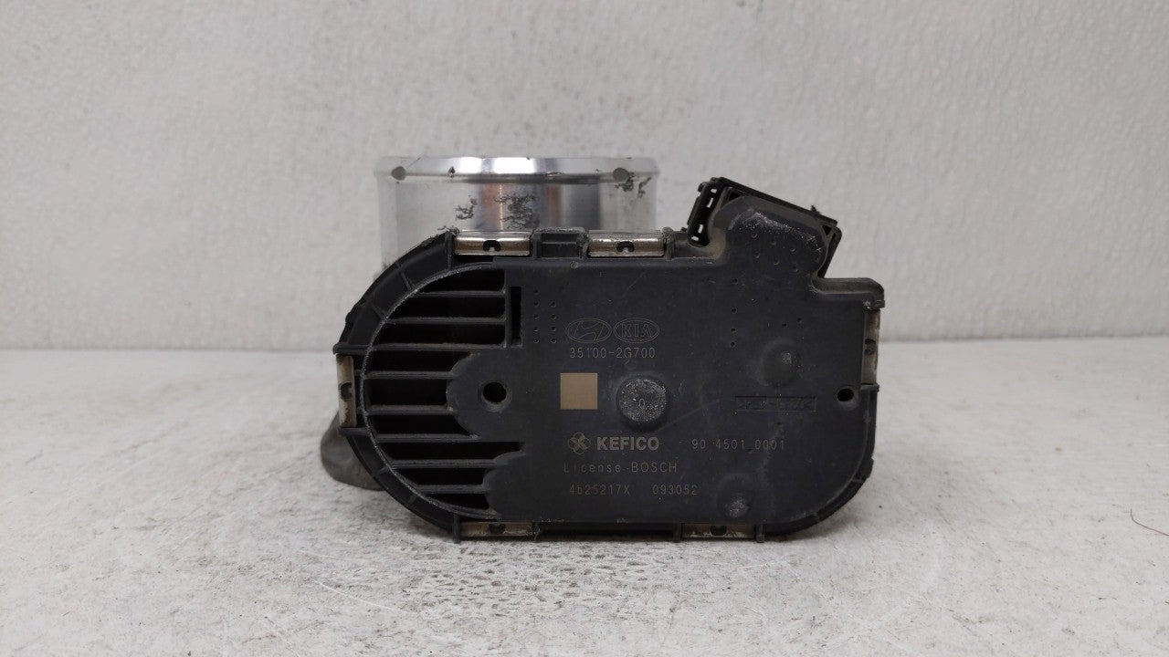 2011-2014 Hyundai Sonata Throttle Body P/N:35100-2G700 Fits Fits 2011 2012 2013 2014 2015 2016 OEM Used Auto Parts - Oemused