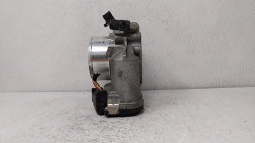 2011-2014 Hyundai Sonata Throttle Body P/N:35100-2G700 Fits Fits 2011 2012 2013 2014 2015 2016 OEM Used Auto Parts