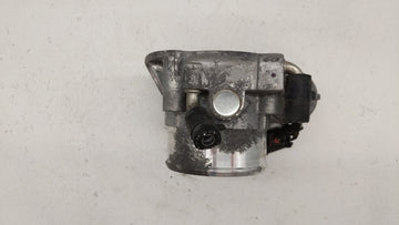 2011-2014 Hyundai Sonata Throttle Body P/N:35100-2G700 Fits Fits 2011 2012 2013 2014 2015 2016 OEM Used Auto Parts