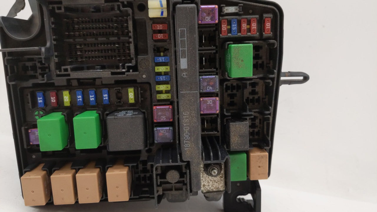 2011-2014 Hyundai Sonata Fusebox Fuse Box Panel Relay Module P/N:VS912003Q071MG VSQFHE2370F0175 Fits Fits 2011 2012 2013 201