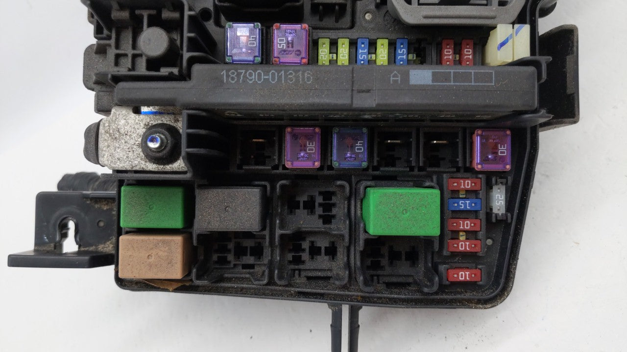 2011-2014 Hyundai Sonata Fusebox Fuse Box Panel Relay Module P/N:VS912003Q071MG VSQFHE2370F0175 Fits Fits 2011 2012 2013 201