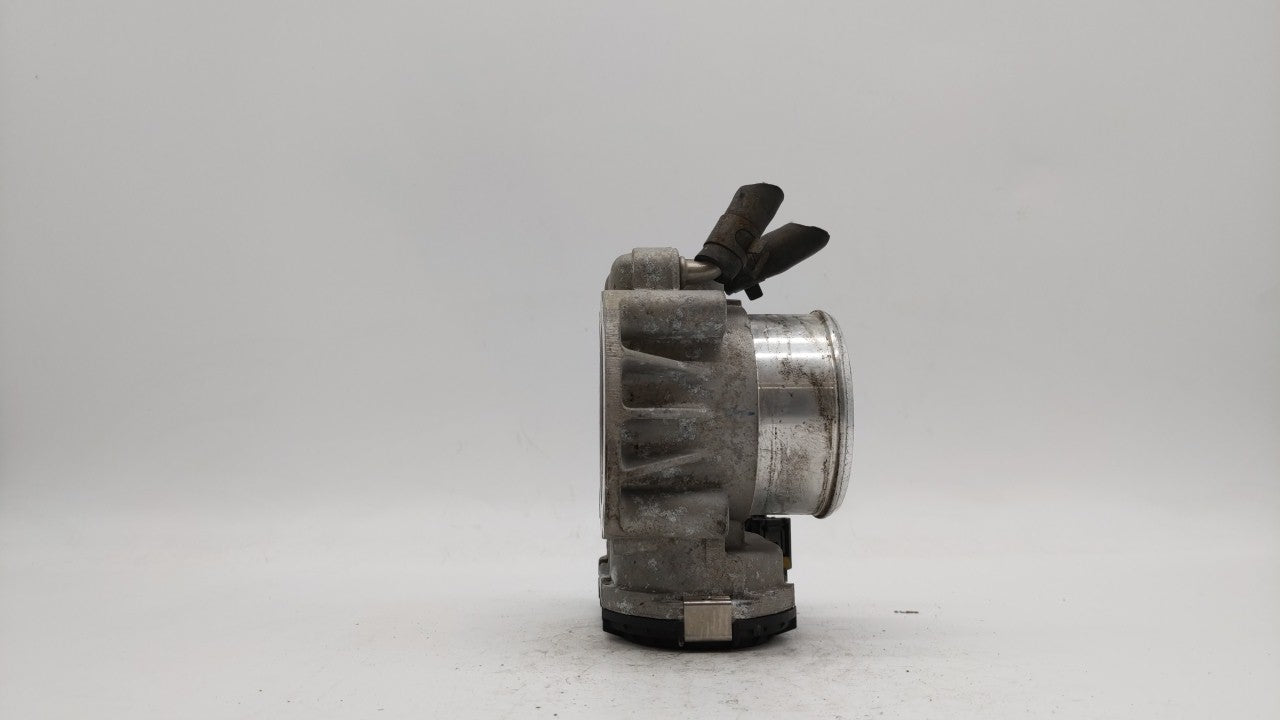 2011-2014 Hyundai Sonata Throttle Body P/N:35100-2G710 Fits Fits 2011 2012 2013 2014 2015 2016 OEM Used Auto Parts - Oemused