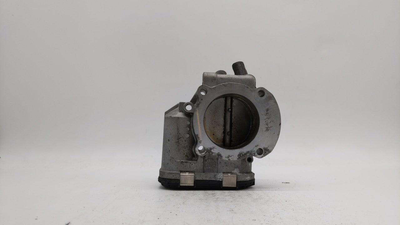 2011-2014 Hyundai Sonata Throttle Body P/N:35100-2G710 Fits Fits 2011 2012 2013 2014 2015 2016 OEM Used Auto Parts - Oemused
