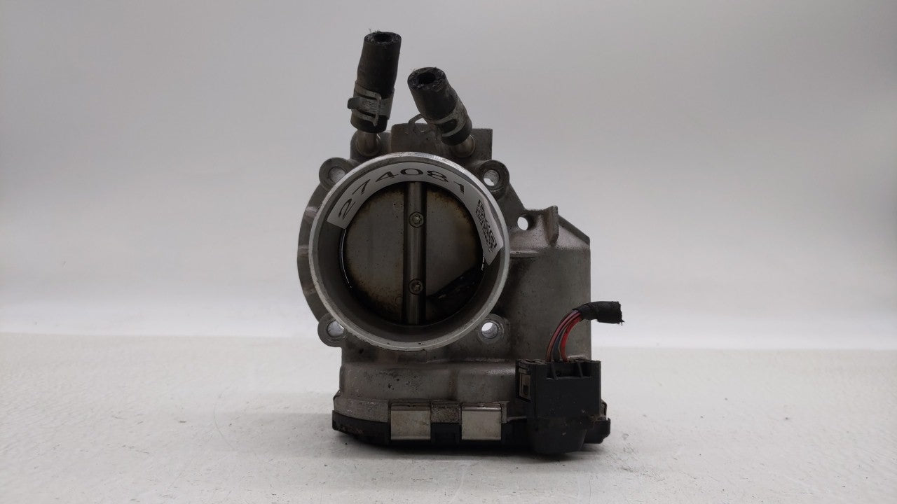 2011-2014 Hyundai Sonata Throttle Body P/N:35100-2G710 Fits Fits 2011 2012 2013 2014 2015 2016 OEM Used Auto Parts - Oemused