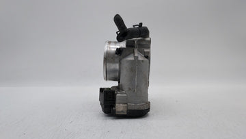 2011-2015 Hyundai Sonata Throttle Body P/N:35100-2G800 Fits Fits 2011 2012 2013 2014 2015 2016 OEM Used Auto Parts