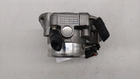 2011-2015 Hyundai Sonata Throttle Body P/N:35100-2G800 Fits Fits 2011 2012 2013 2014 2015 2016 OEM Used Auto Parts - Oemused