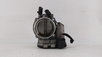 2011-2014 Hyundai Sonata Throttle Body P/N:35100-2G710 Fits Fits 2011 2012 2013 2014 2015 2016 OEM Used Auto Parts - Oemused